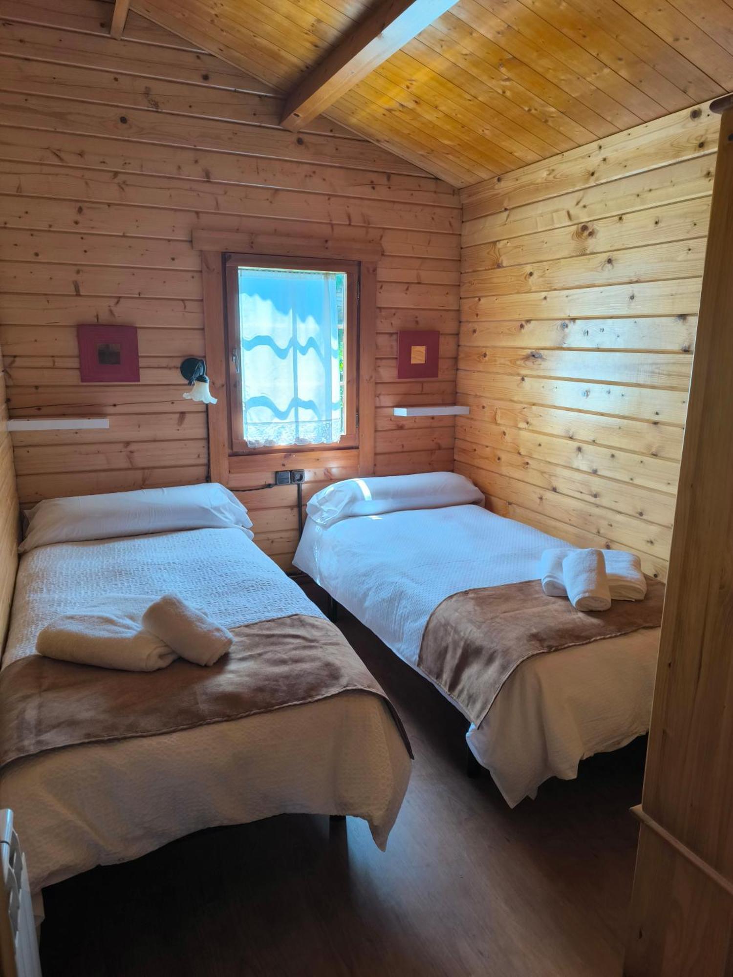 Cabanas Miraduero Альдеадавила-де-ла-Рибера Экстерьер фото